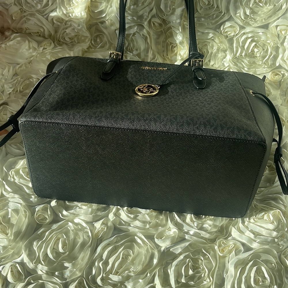 Michael Kors tote shoulder bag - Picture 4 of 14